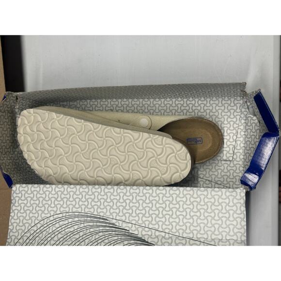 Boston Clog - Picture 8 of 10